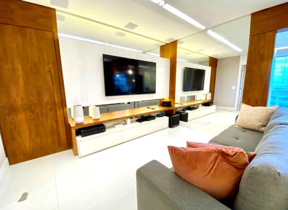 Imagem Apartamento com 4 Quartos à Venda, 131 m² em Calhau - São Luís