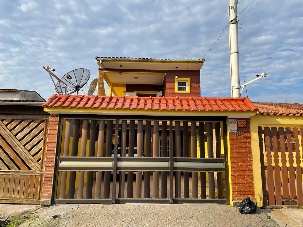 Sobrado com 3 Quartos à Venda, 180 m²em Savoy - Itanhaém