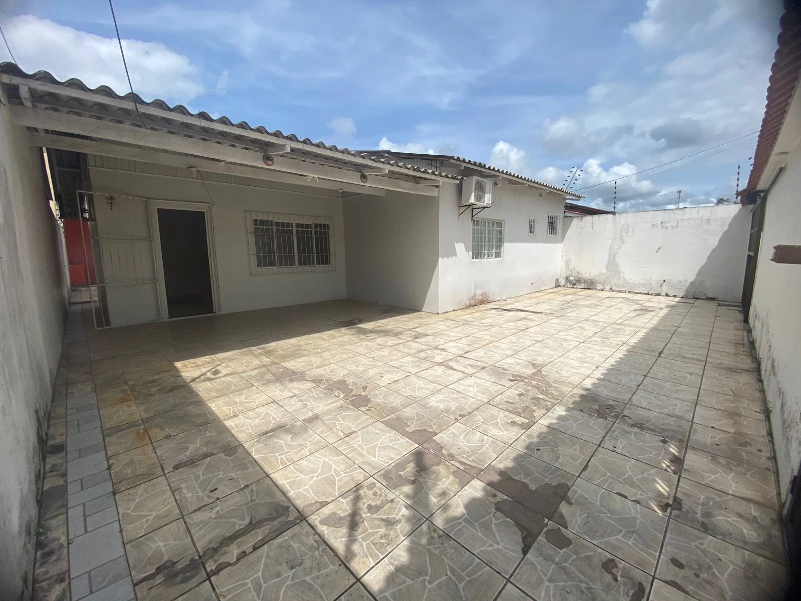 Foto do imóvel: Casa com 3 Quartos à Venda, 182 m² em Planalto - Manaus