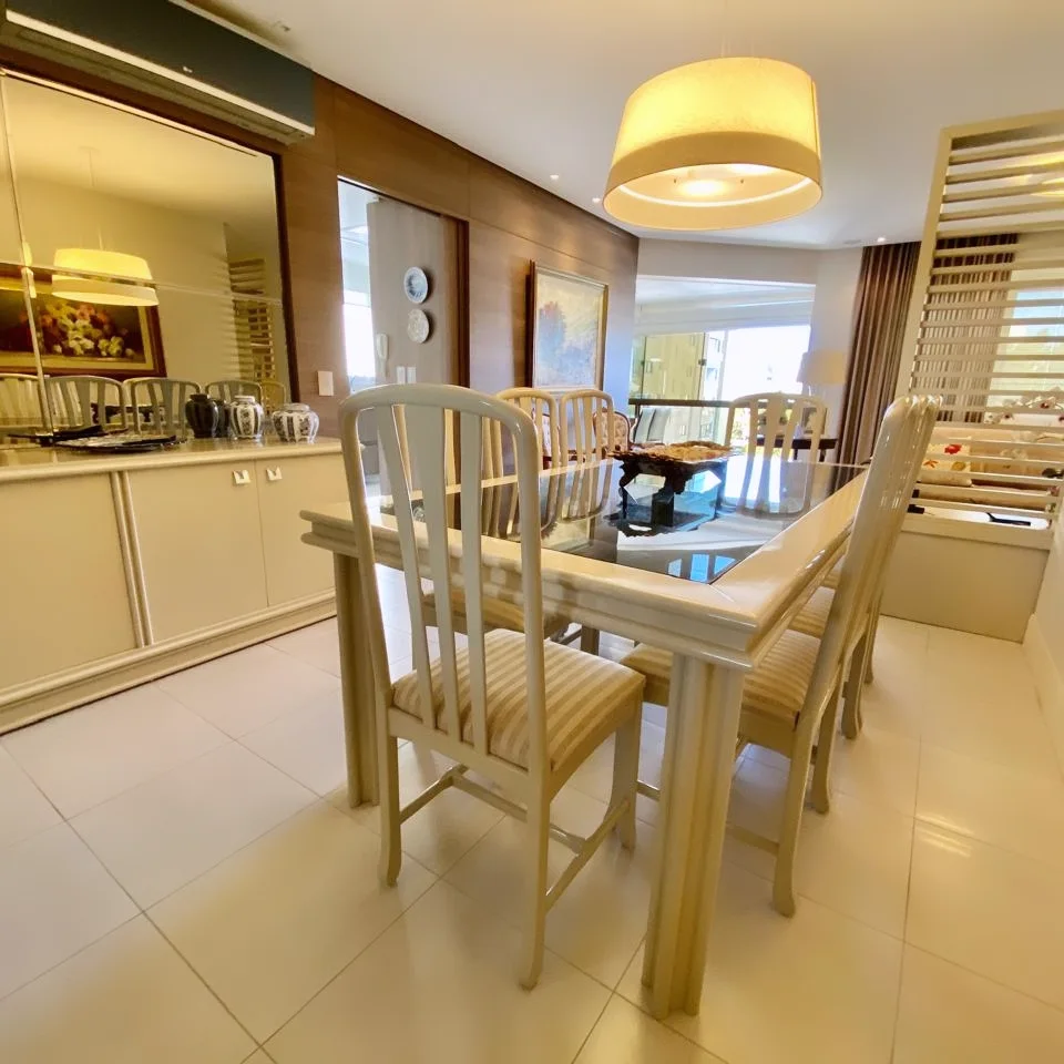 Imagem Apartamento com 3 Quartos à Venda, 134 m²em Centro - Criciúma