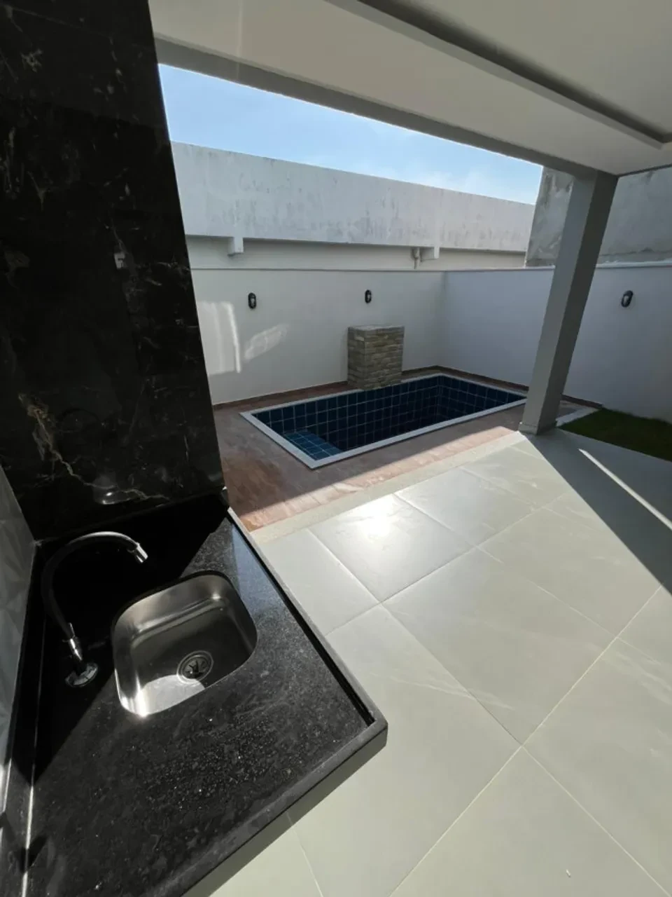 Imagem Casa de Condomínio com 4 Quartos à Venda, 210 m² em Quarenta Horas (Coqueiro) - Ananindeua