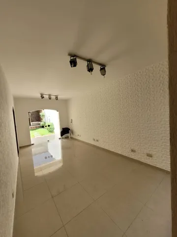 Imagem Sobrado com 3 Quartos à Venda, 229 m²em Campestre - Santo André