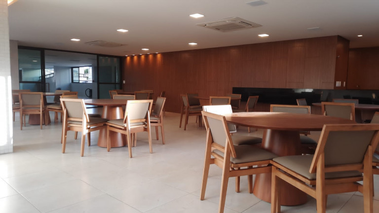 Imagem Apartamento com 4 Quartos à Venda, 150 m² em Pina - Recife
