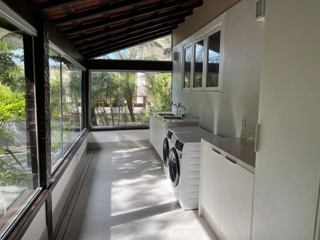 Imagem Casa com 6 Quartos à Venda, 420 m² em Ferradura - Armação dos Búzios