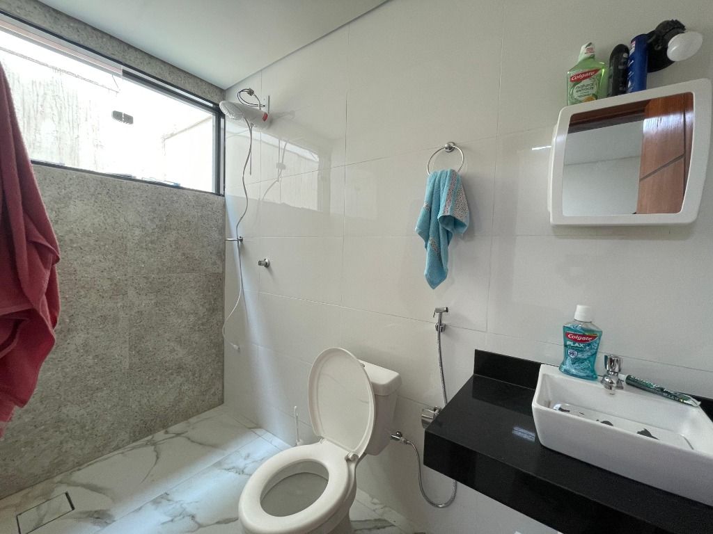 Imagem Casa com 2 Quartos à Venda, 94 m² em Santa Clara - Vespasiano