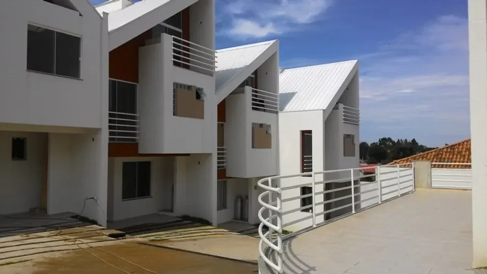 Imagem Casa de Condomínio com 3 Quartos à Venda, 198 m² em Pilarzinho - Curitiba