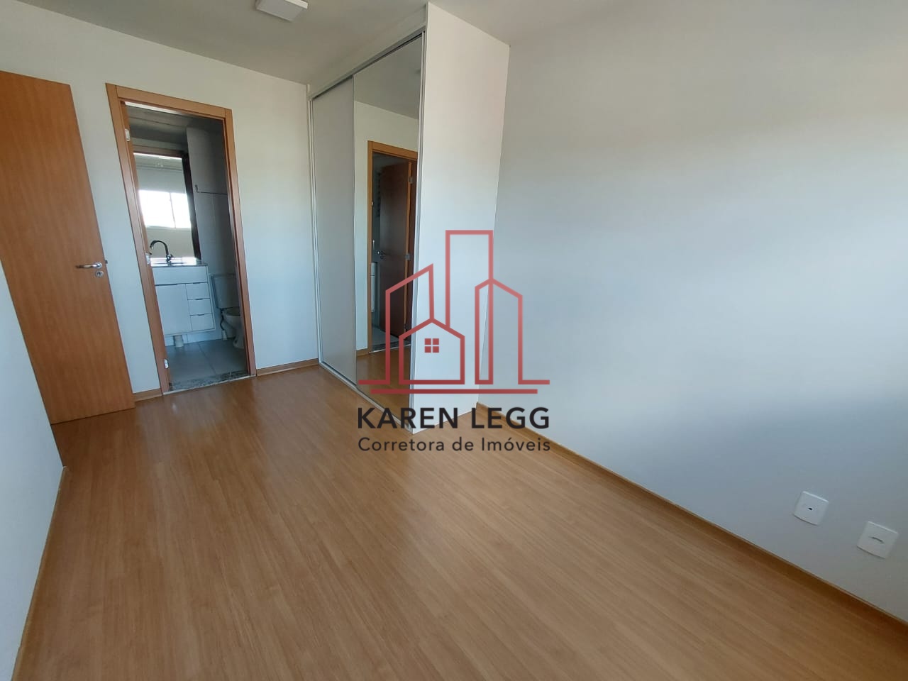 Imagem Apartamento com 2 Quartos para Alugar, 44 m² em Lindóia - Curitiba