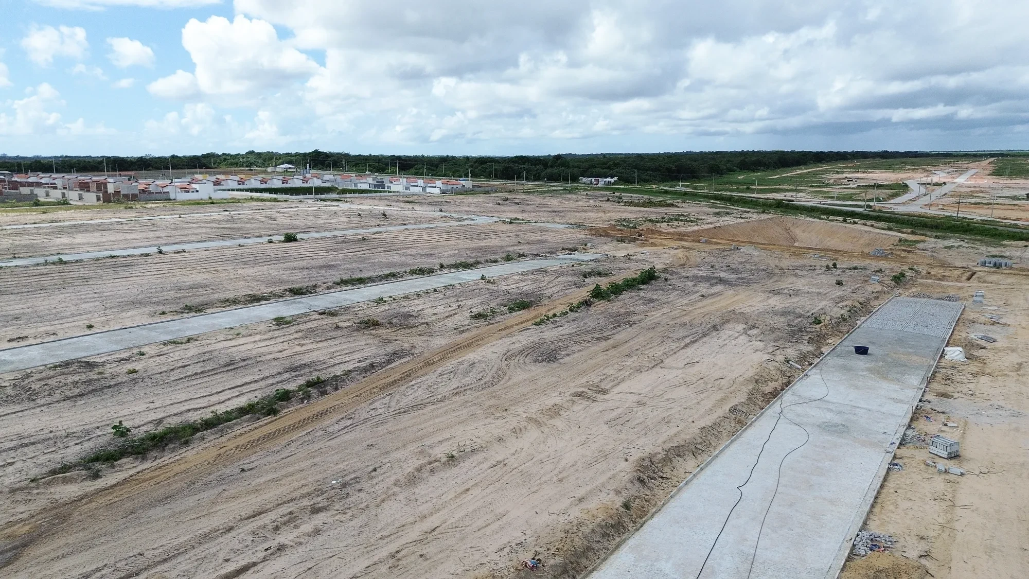 Foto do imóvel: Terreno à Venda, 200 m² em Nísia Floresta - Nísia Floresta