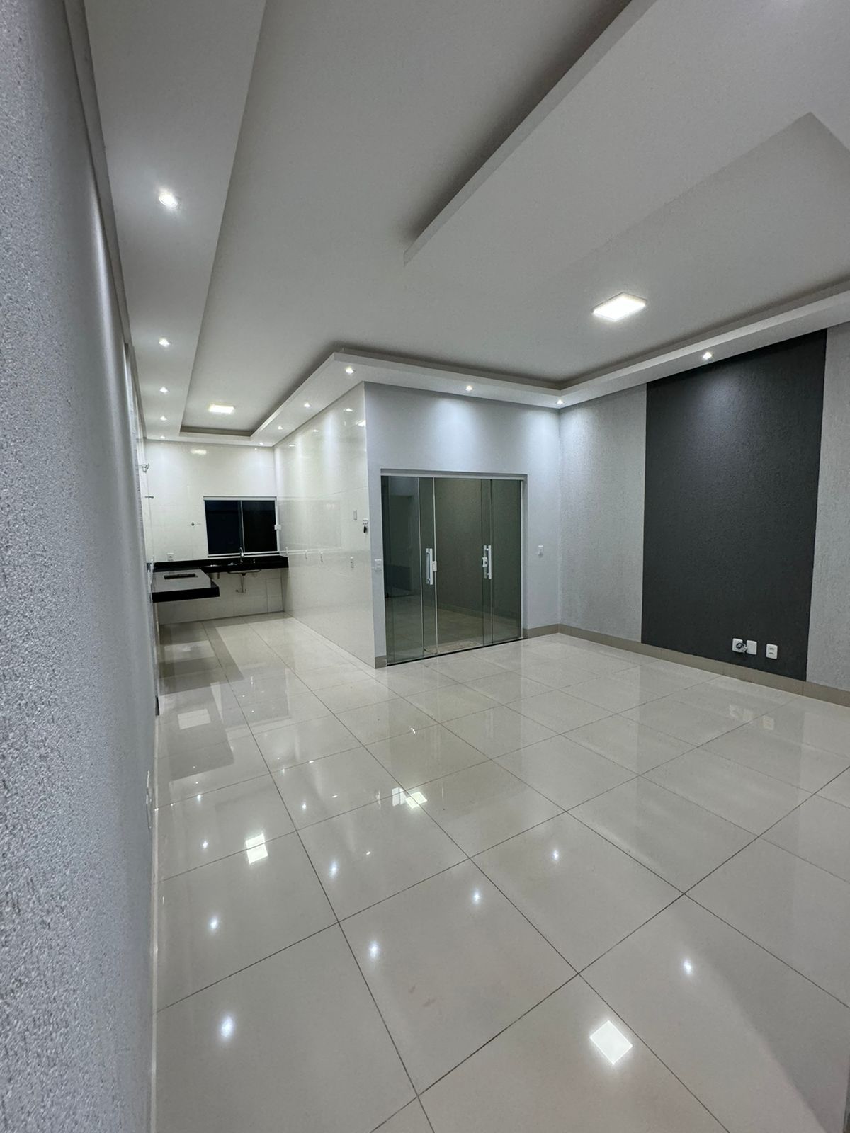 Imagem Casa com 3 Quartos à Venda, 106 m²em Vila Pedroso - Goiânia