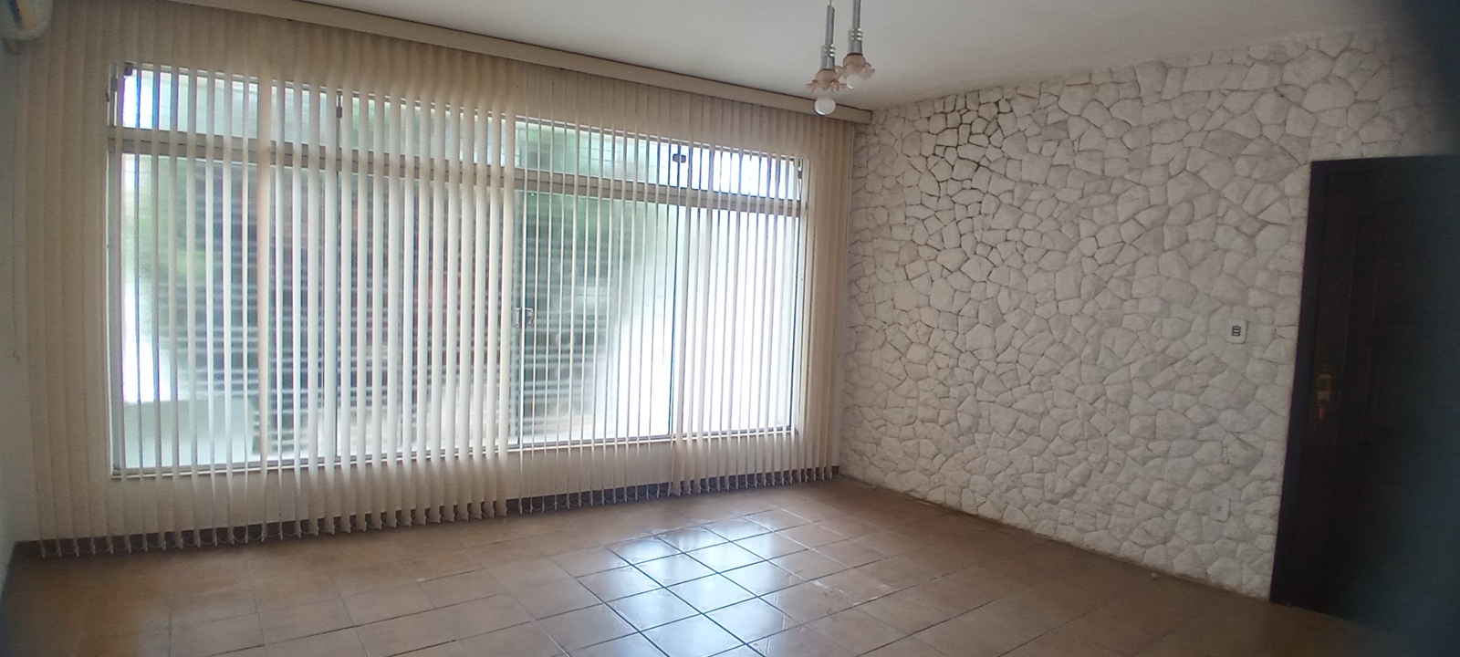 Casa com 4 Quartos à Venda, 173 m²em Centro - Taubaté