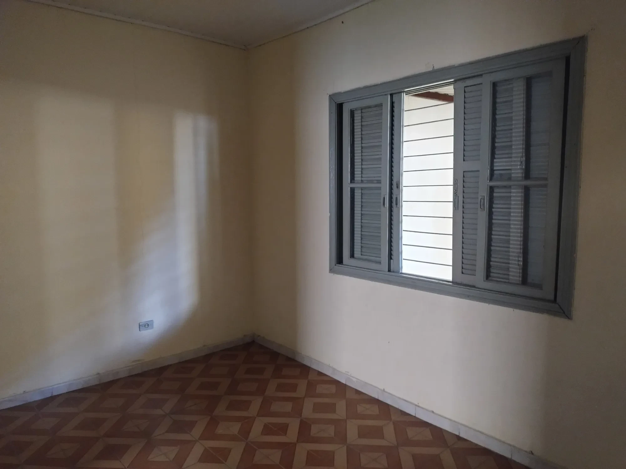 Foto do imóvel: Casa com 1 Quarto para Alugar, 35 m² em São João - Jacareí