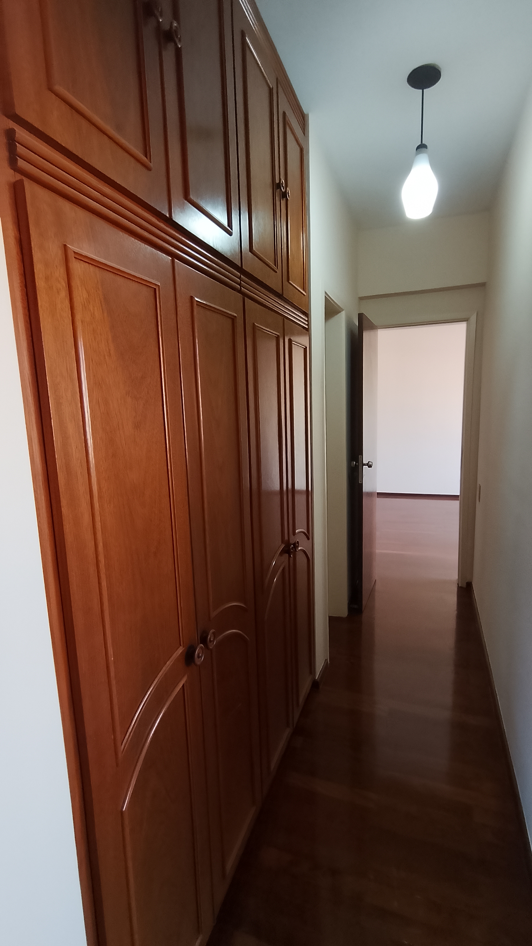 Imagem Apartamento com 3 Quartos à Venda, 120 m² em Centro - Juiz de Fora