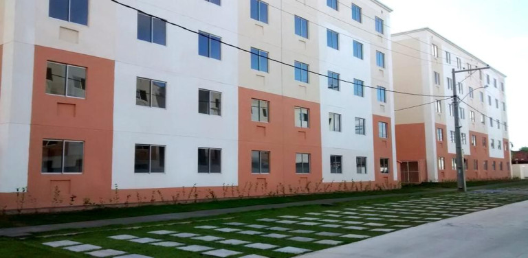 Imagem Apartamento com 2 Quartos à Venda,  em Industrial - Camaçari