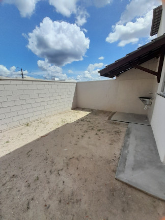 Imagem Casa com 3 Quartos à Venda, 104 m² em Centro - Eusébio