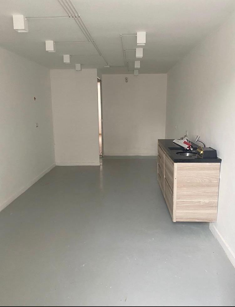 Imagem Casa com 5 Quartos à Venda, 250 m²em Nova Piraju - São Paulo