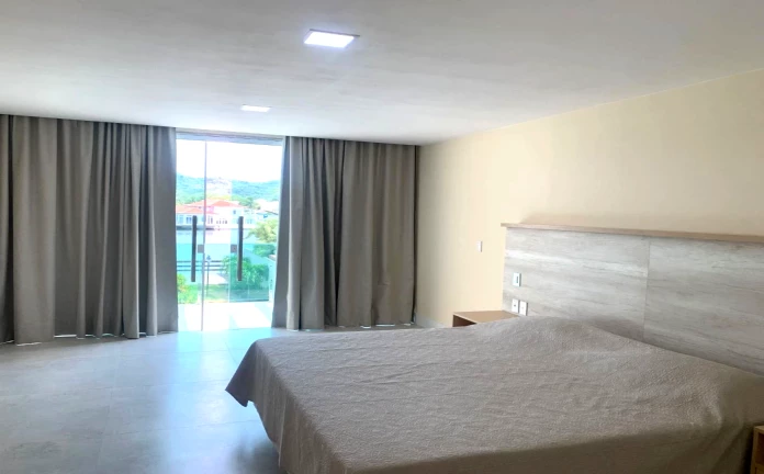 Imagem Casa de Condomínio com 5 Quartos à Venda, 372 m² em Ogiva - Cabo Frio