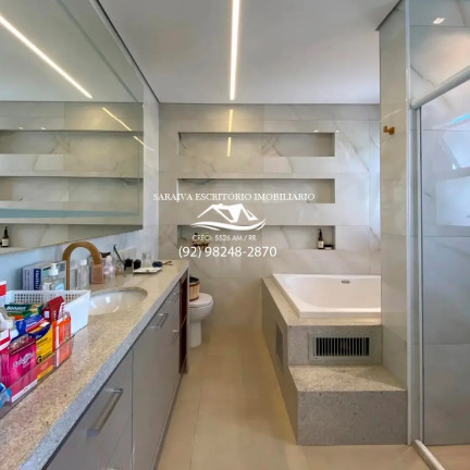 Imagem Apartamento com 3 Quartos à Venda, 300 m² em Adrianópolis - Manaus