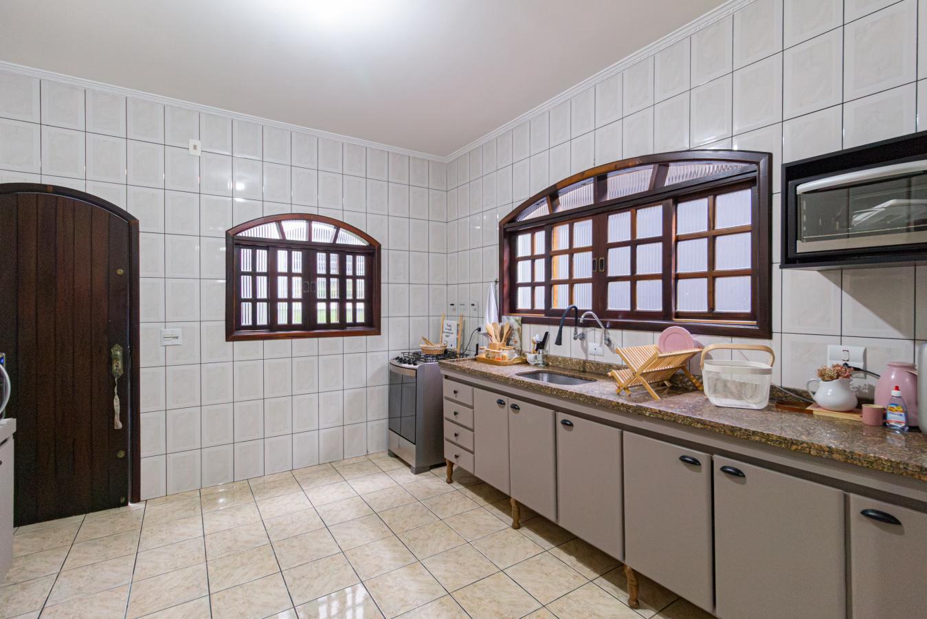 Foto do imóvel: Casa com 3 Quartos à Venda, 180 m² em Remédios - Osasco