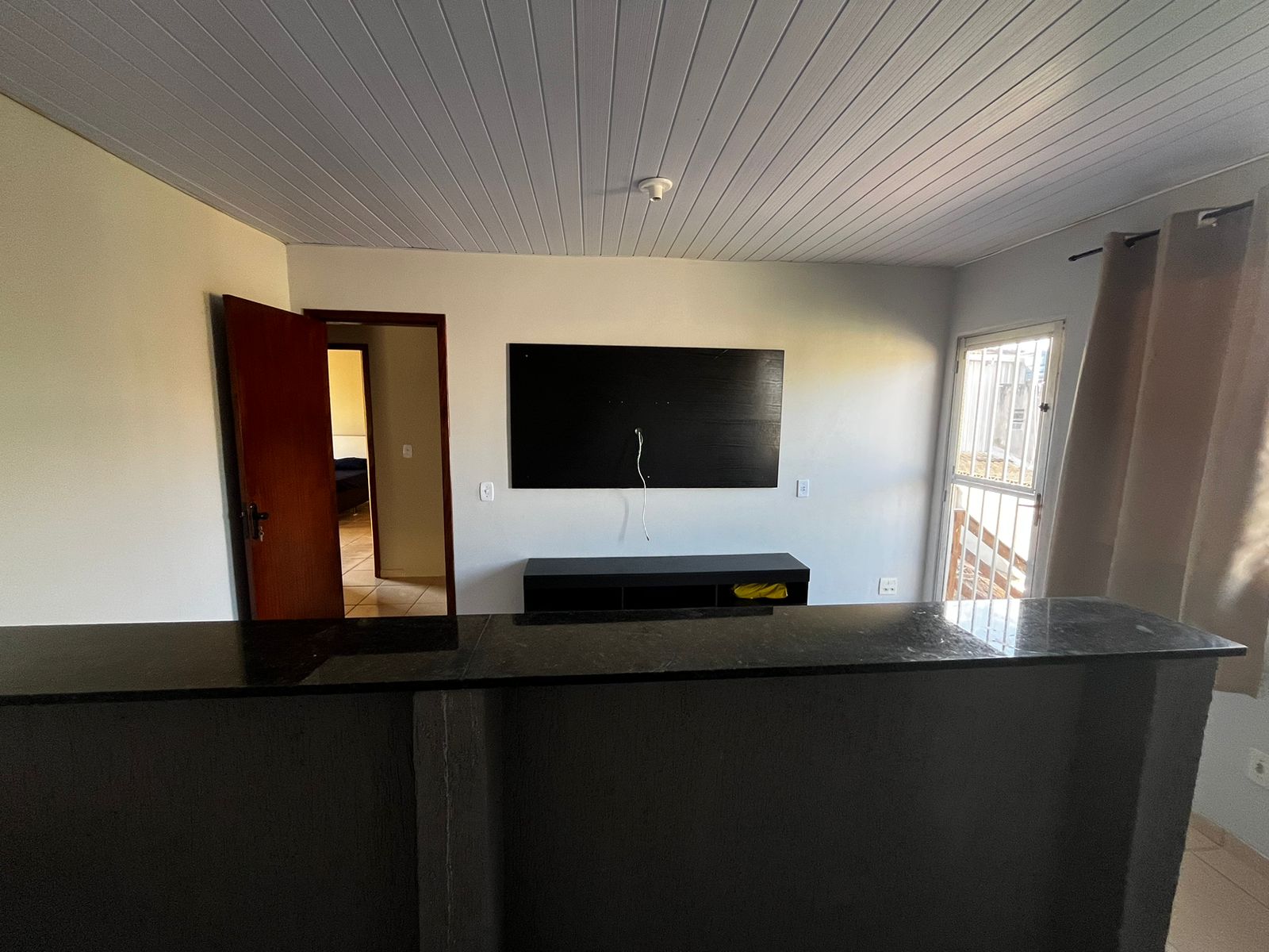 Foto do imóvel: Sobrado com 2 Quartos para Alugar, 70 m² em Sol e Mar - Macaé