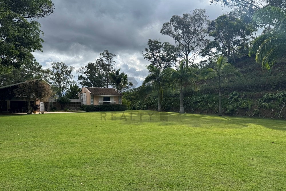 Imagem Casa de Condomínio com 6 Quartos à Venda, 714 m² em Itaipava - Petrópolis