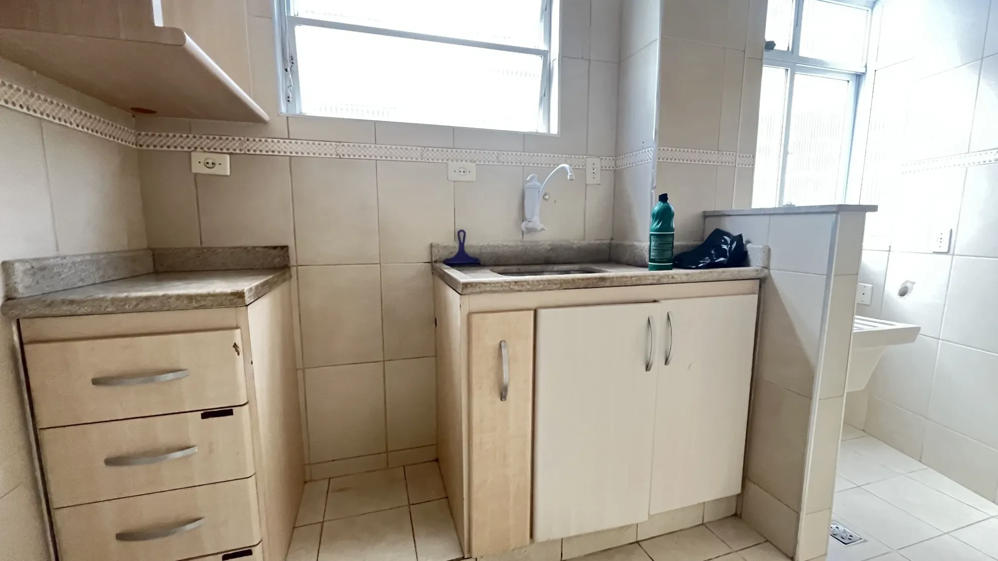 Imagem Apartamento com 1 Quarto à Venda ou Locação, 48 m² em Gonzaga - Santos