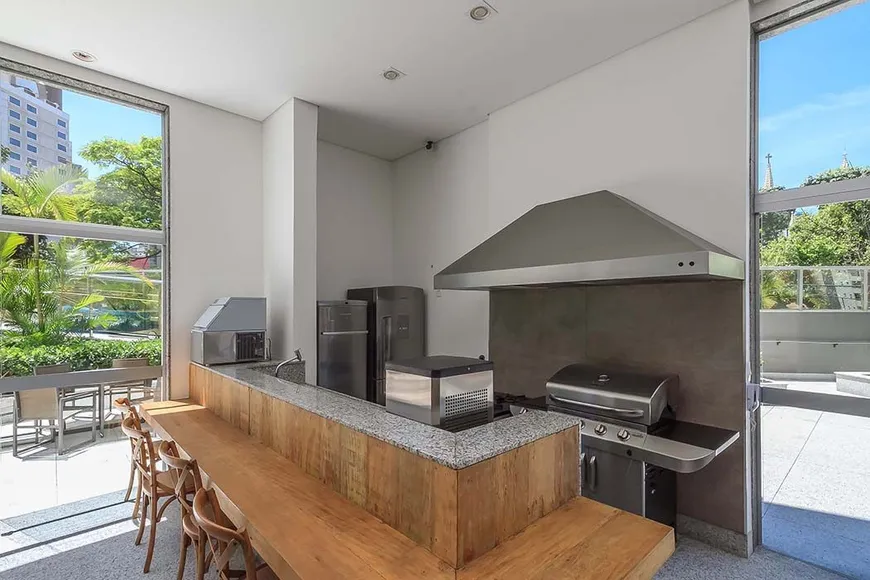 Imagem Apartamento com 3 Quartos à Venda, 83 m²em Lourdes - Belo Horizonte