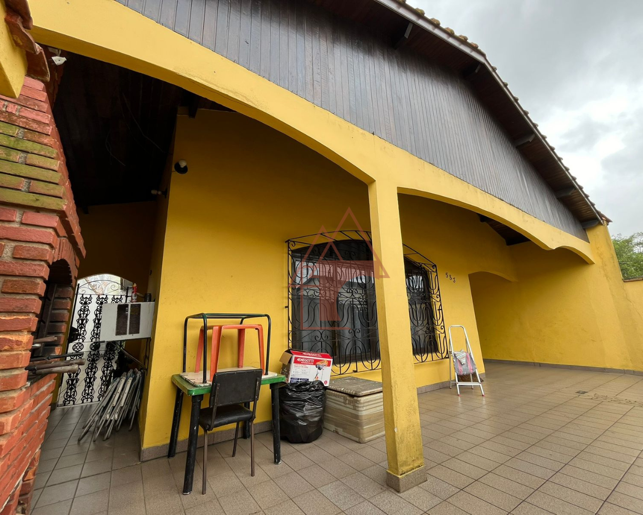 Casa com 3 Quartos à Venda ou Locação, 183 m² em Vila Ponte Nova - Cubatão