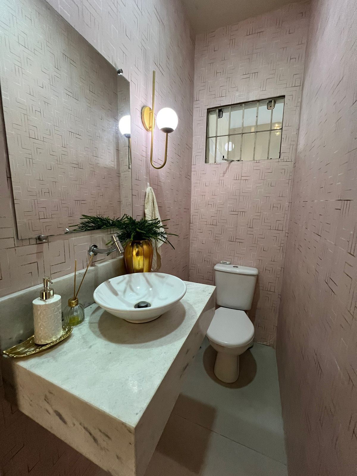 Imagem Sala Comercial para Alugar, 1 m²em Nazaré - Belém