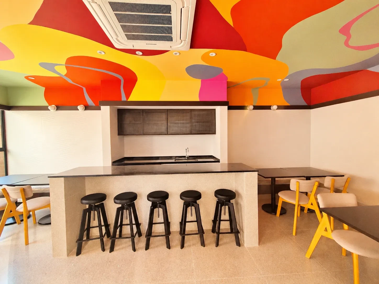 Imagem Apartamento com 2 Quartos à Venda, 75 m² em José Menino - Santos