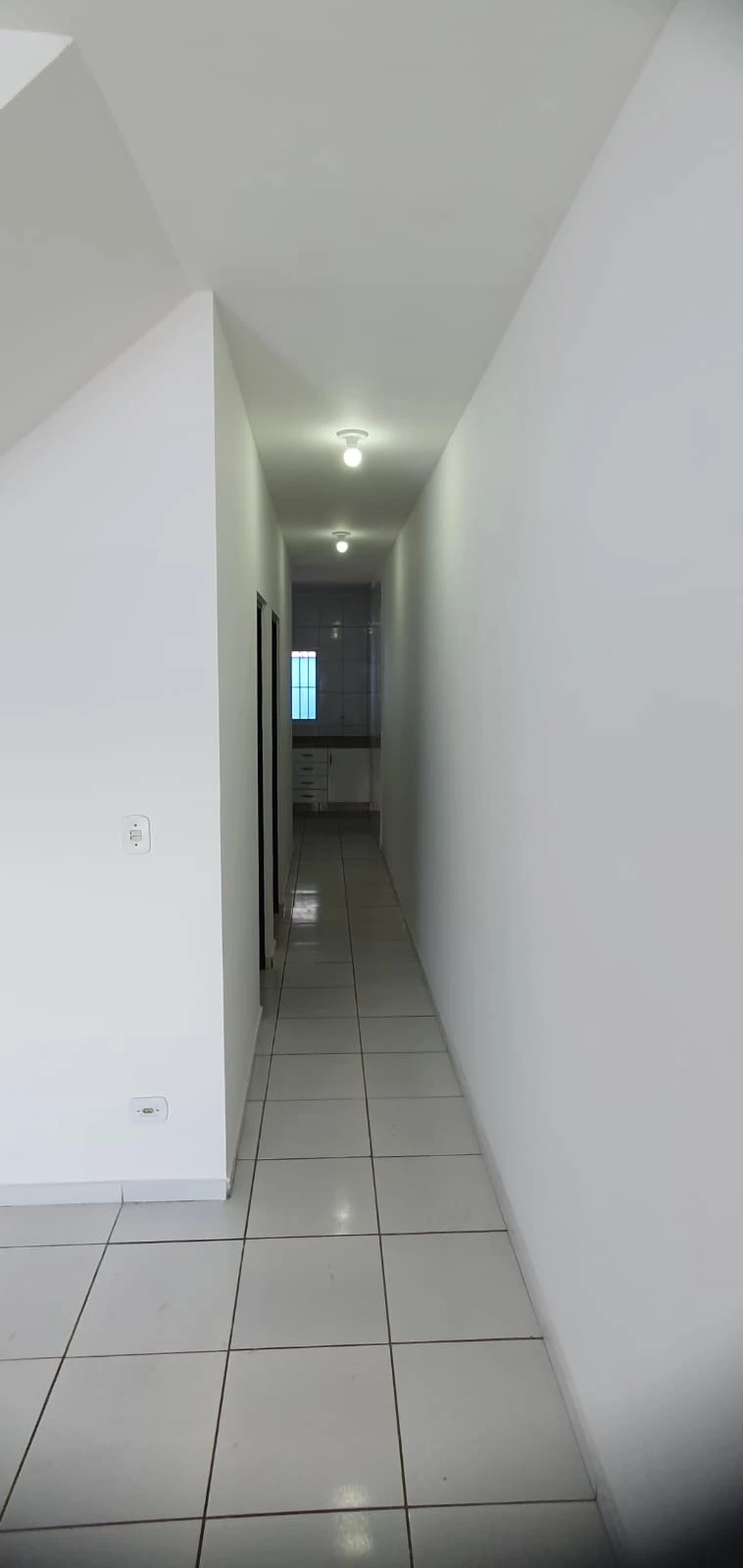 Foto do imóvel: Sobrado com 3 Quartos à Venda ou Locação, 100 m² em Praia das Palmeiras - Caraguatatuba