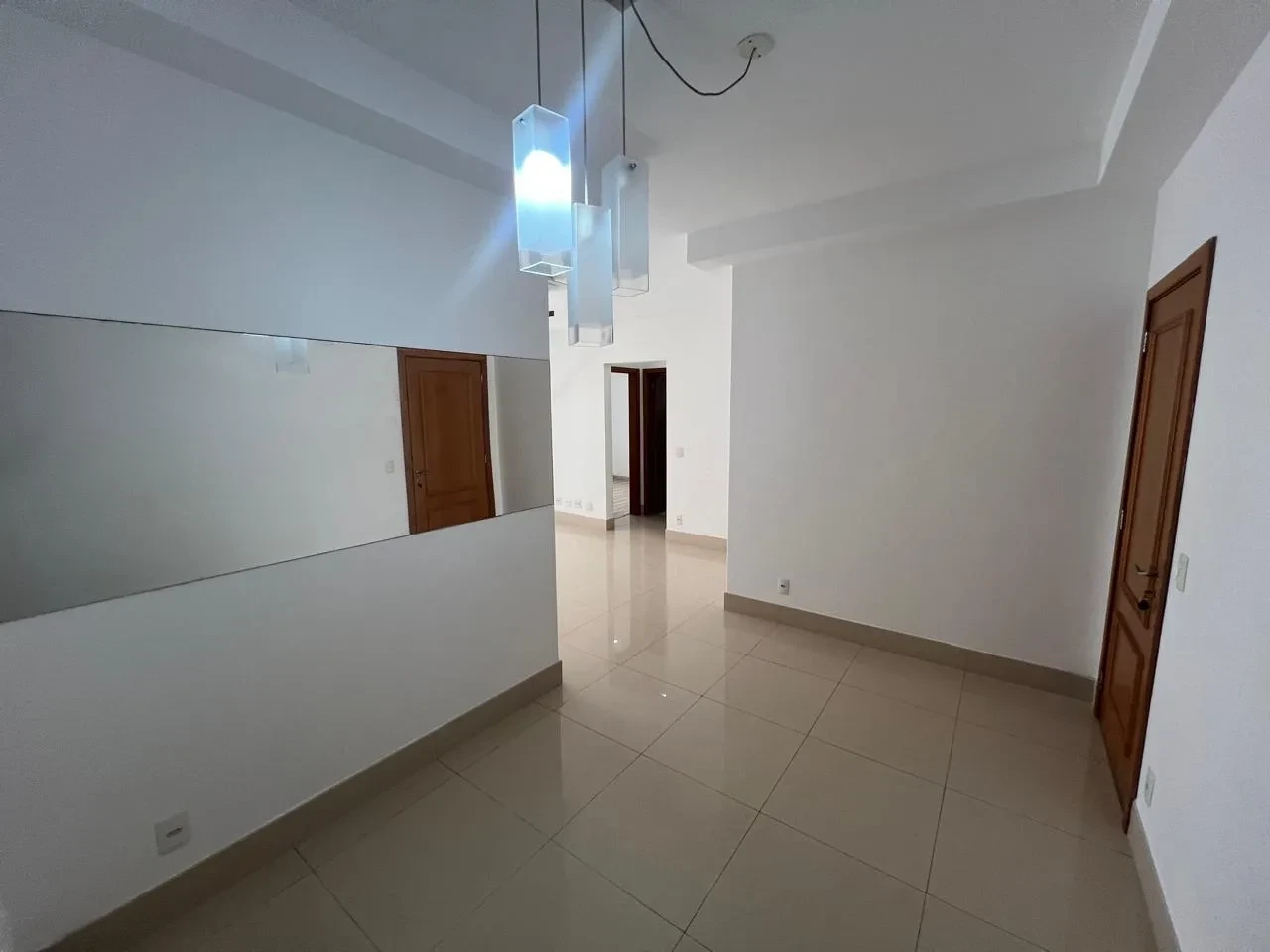 Imagem Apartamento com 2 Quartos à Venda, 98 metros em Gonzaga - Santos