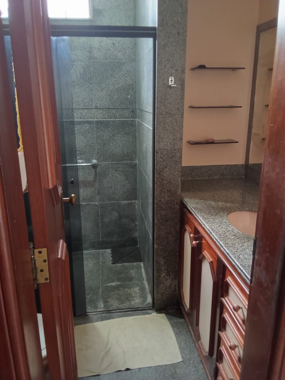 Imagem Apartamento com 4 Quartos à Venda, 253 m² em Umarizal - Belém