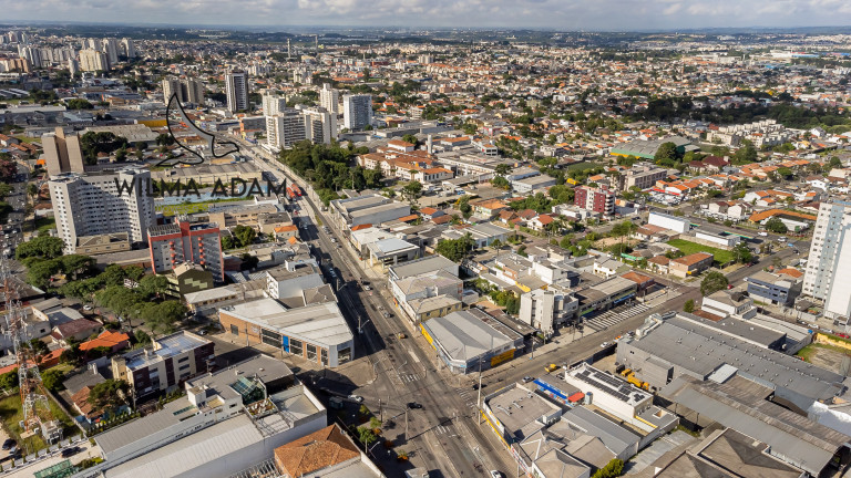 Imagem Imóvel Comercial à Venda, 751 m²em Novo Mundo - Curitiba