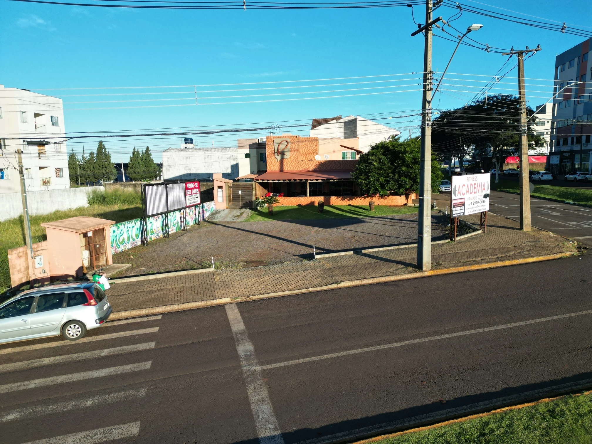 Foto do imóvel: Sala Comercial à Venda, 200 m² em FAG - Cascavel