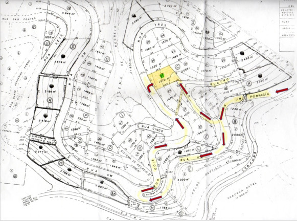 Terreno em Condomínio à Venda, 1.570 m² em Capivari - Campos do Jordão