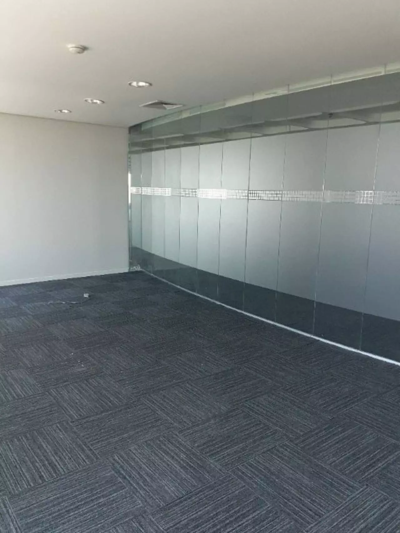 Imagem Sala Comercial à Venda ou Locação, 2.844 m² em Jardim São Luís - São Paulo