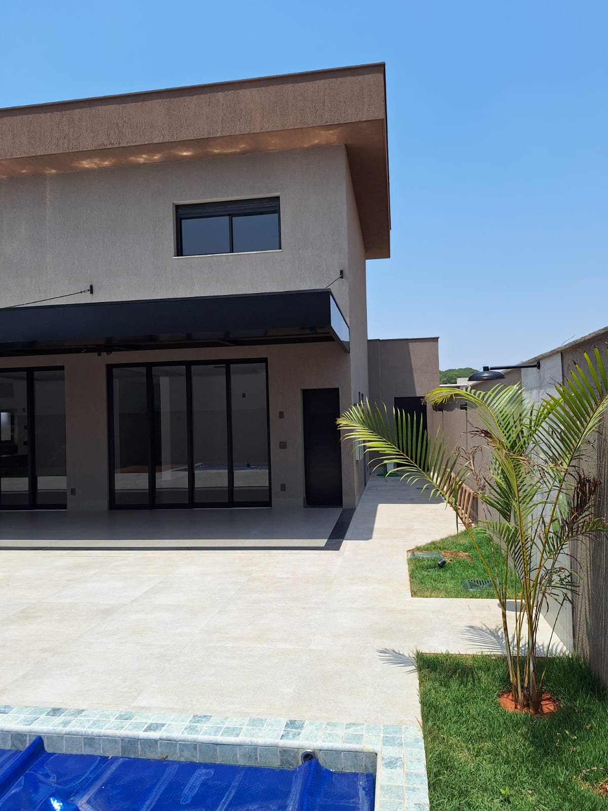 Imagem Casa de Condomínio com 4 Quartos à Venda, 288 m² em Jardins França - Goiânia