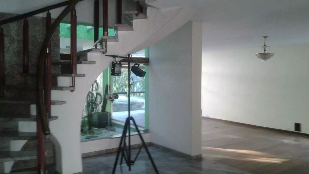 Imagem Casa com 4 Quartos à Venda ou Locação, 792 m² em Interlagos - São Paulo