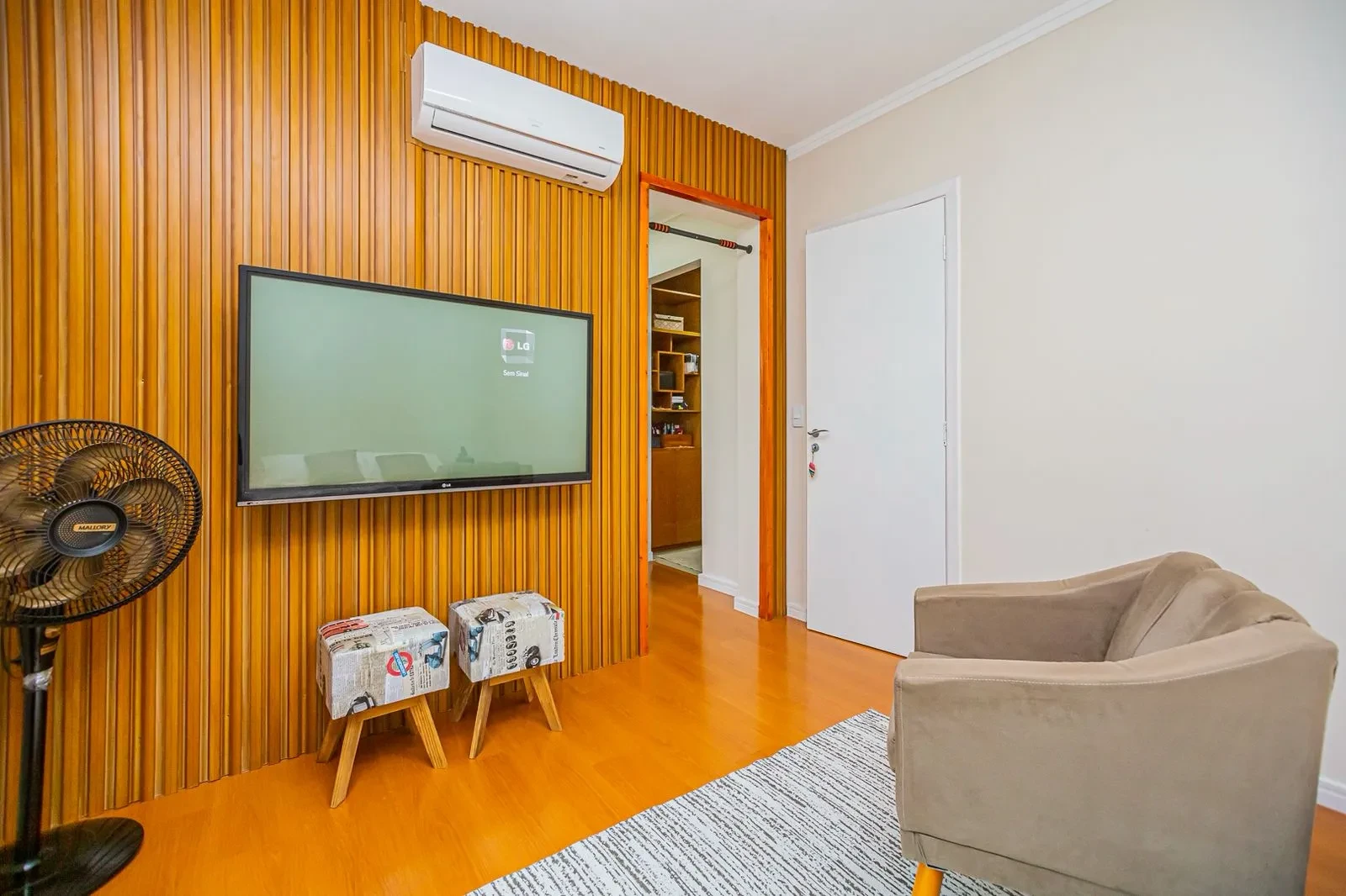 Imagem Casa com 4 Quartos à Venda, 223 m² em Chácara Inglesa - São Paulo