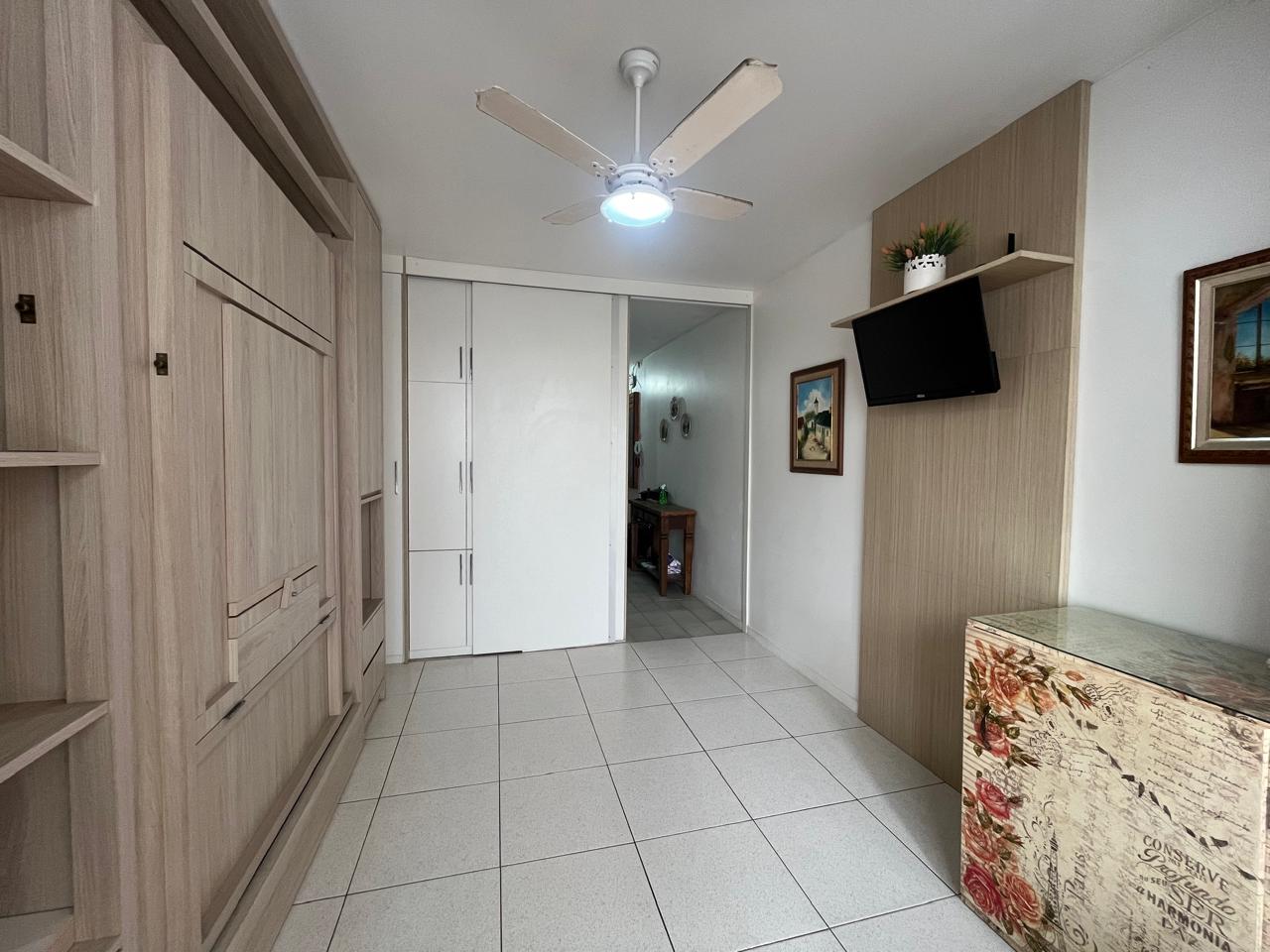 Kitnet com 1 Quarto à Venda, 40 m²em Centro - Capão da Canoa