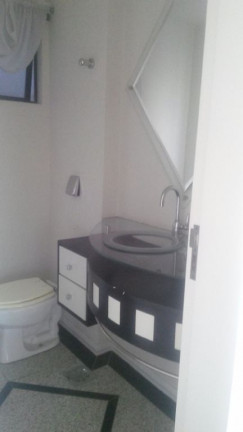 Imagem Cobertura com 3 Quartos à Venda, 365 m² em Centro - Criciúma