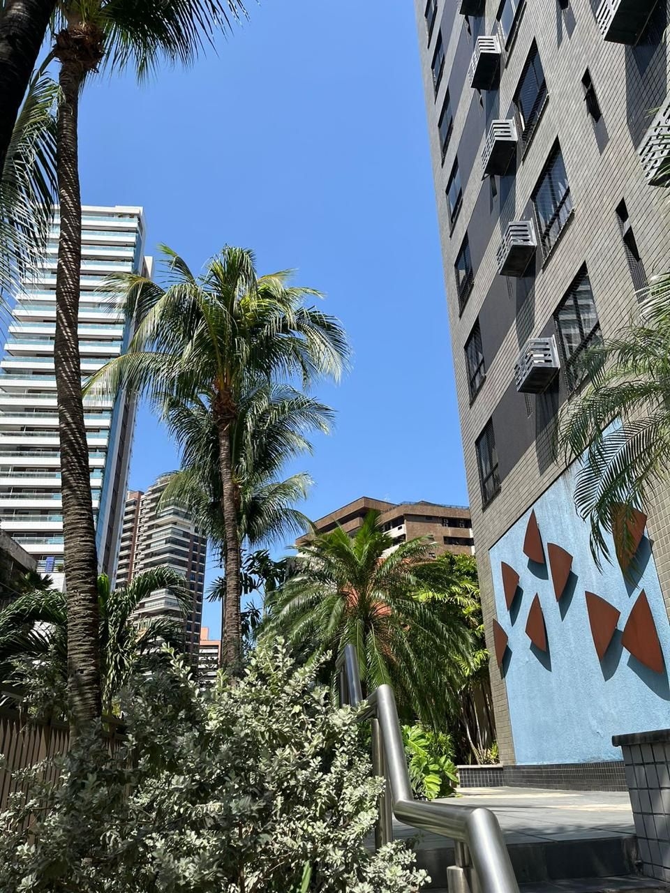 Imagem Apartamento com 4 Quartos à Venda, 175 m²em Meireles - Fortaleza
