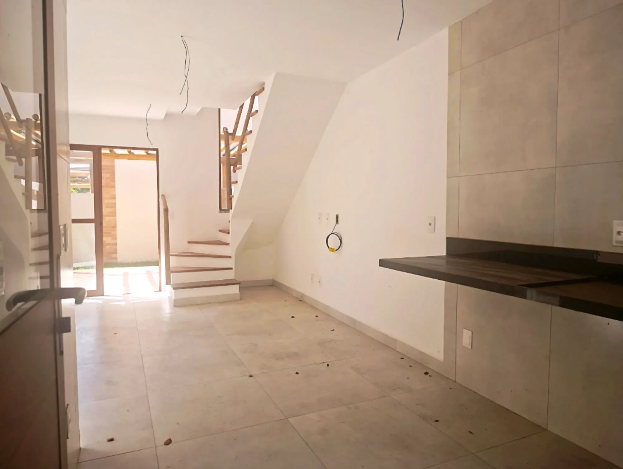 Imagem Casa de Condomínio com 2 Quartos à Venda, 81 m² em Imbassaí - Mata de São João