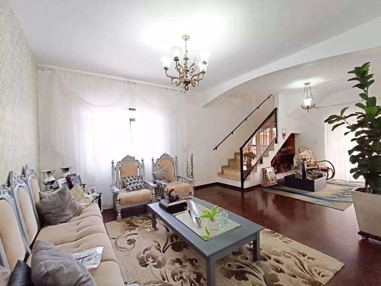 Imagem Casa com 5 Quartos à Venda, 300 m² em São Pedro - Juiz de Fora