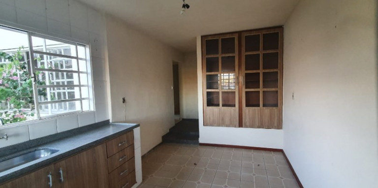 Imagem Casa com 2 Quartos à Venda, 163 m² em Centro - Cruzeiro