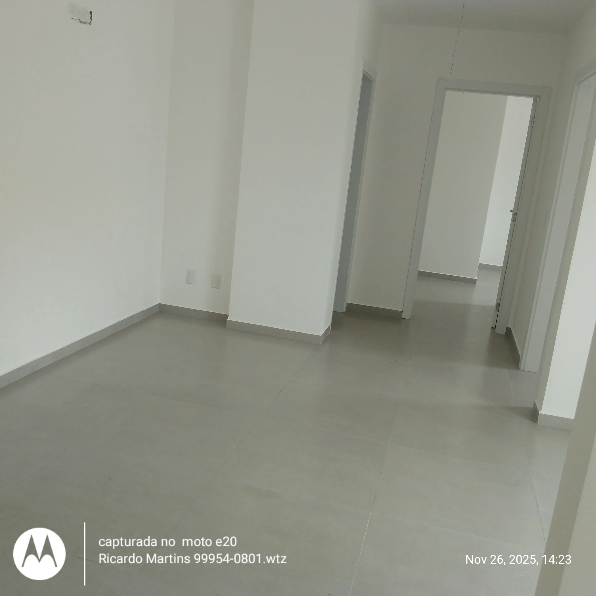 Imagem Apartamento com 2 Quartos à Venda, 6.300 m² em Pinheirinho - Criciúma