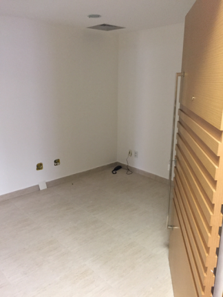 Imagem Sala Comercial à Venda ou Locação,  em Vila Cordeiro - São Paulo