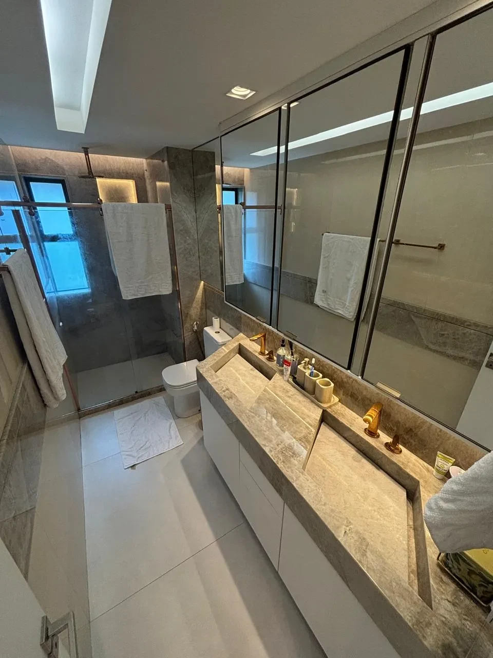 Imagem Apartamento com 4 Quartos à Venda, 200 m² em Macaxeira - Recife