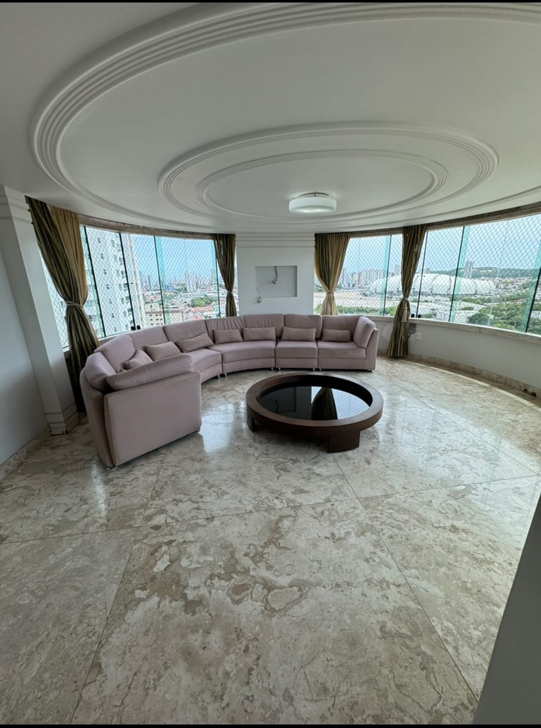 Imagem Apartamento com 4 Quartos à Venda, 370 m²em Lagoa Nova - Natal