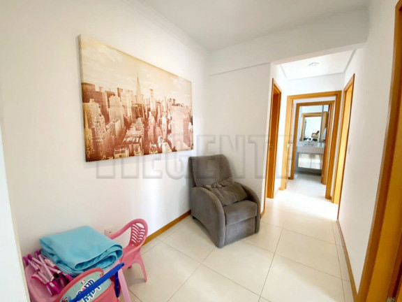 Imagem Apartamento com 3 Quartos à Venda, 93 m² em Barreiros - São José